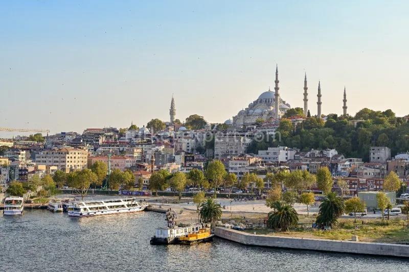 challenges and alternatives for navigating transportation in istanbul as a10