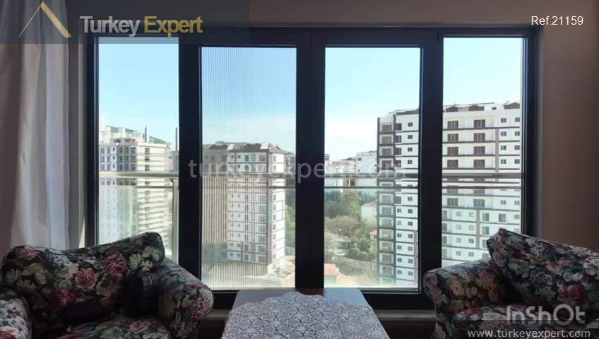 3-bedroom flat in Kartal, Istanbul, on the 11th floor with city views 0